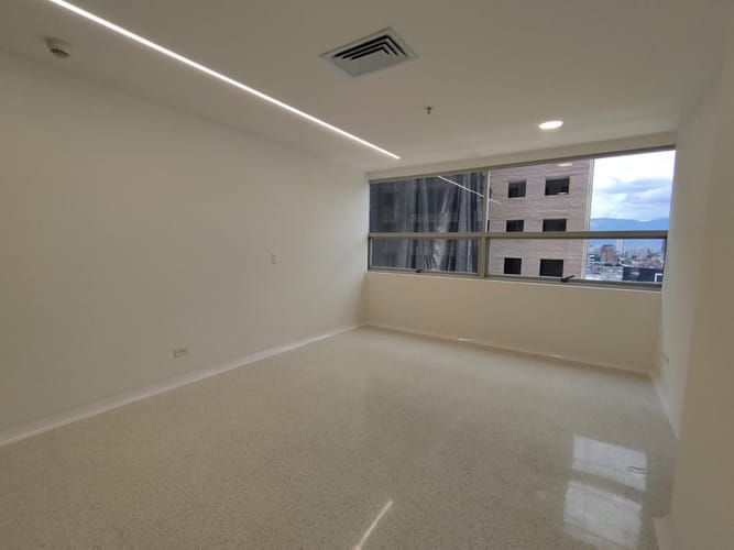 Consultorio en arriendo en El Poblado, Medellín, 38 m² · foto 4 de 12