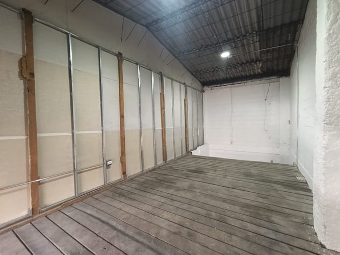 Local en arriendo en Caribe, Medellín, 60 m² · foto 11 de 12