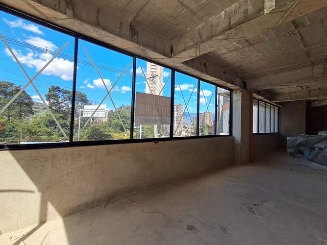 Local en arriendo en Ditaires, Itagüí, 144 m² · foto 10 de 11