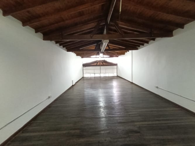 Local en arriendo en Cristo Rey, Medellín, 217 m² · foto 8 de 11