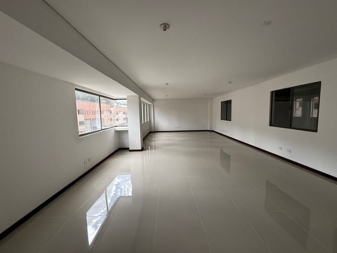 Bodega en arriendo en La Tablaza, La Estrella, 820 m² · foto 16 de 20