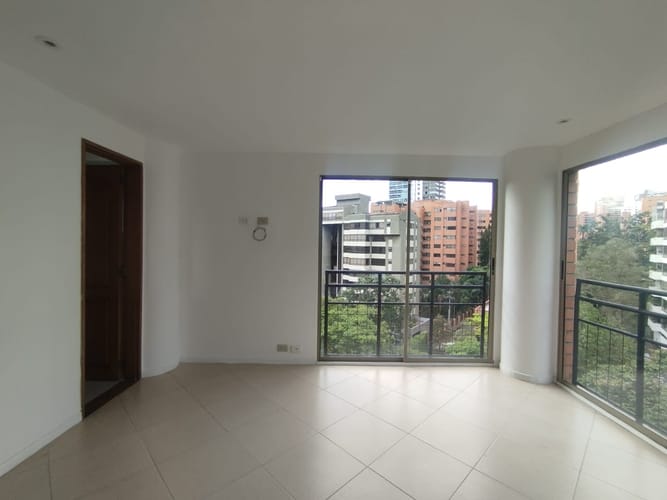 Apartamento de 3 alcobas en arriendo en El Poblado, Medellín, 175 m² · foto 12 de 20