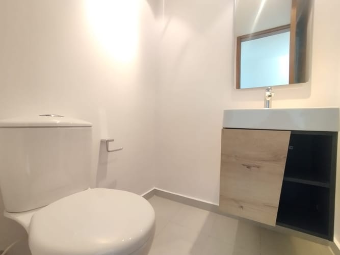 Apartamento de 3 alcobas en arriendo en El Poblado, Medellín, 175 m² · foto 13 de 20