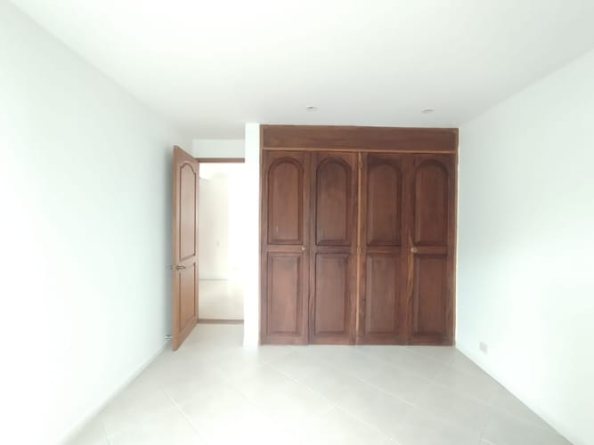 Apartamento de 3 alcobas en arriendo en El Poblado, Medellín, 175 m² · foto 14 de 20