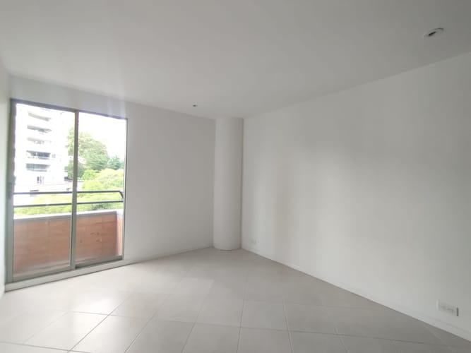 Apartamento de 3 alcobas en arriendo en El Poblado, Medellín, 175 m² · foto 15 de 20