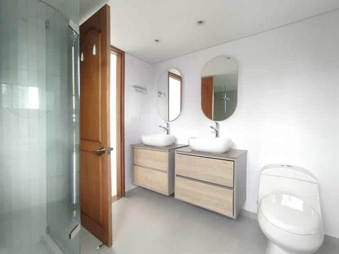 Apartamento de 3 alcobas en arriendo en El Poblado, Medellín, 175 m² · foto 20 de 20
