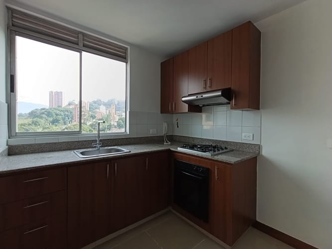 Apartamento de 1 alcoba en arriendo en El Poblado, Medellín, 48 m² · foto 7 de 11