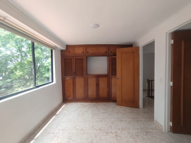 Apartamento de 3 alcobas en arriendo en El Poblado, Medellín, 175 m² · foto 19 de 20