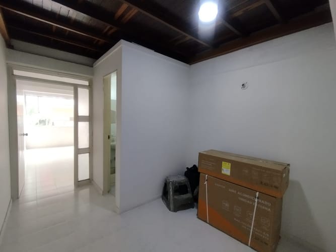 Oficina en arriendo en Vía Las Palmas, Medellín, 40 m² · foto 2 de 13