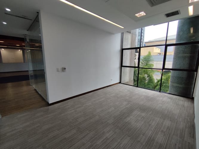 Local en arriendo en El Poblado, Medellín, 203 m² · foto 3 de 19