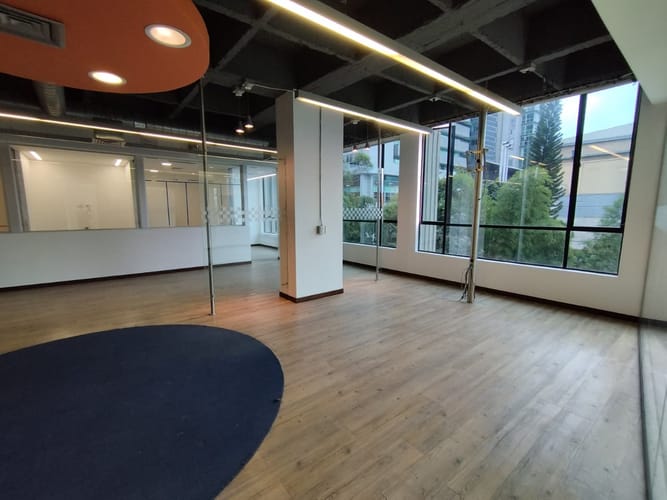 Local en arriendo en El Poblado, Medellín, 203 m² · foto 6 de 19