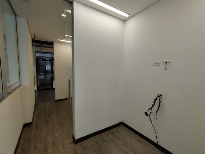 Local en arriendo en El Poblado, Medellín, 203 m² · foto 13 de 19