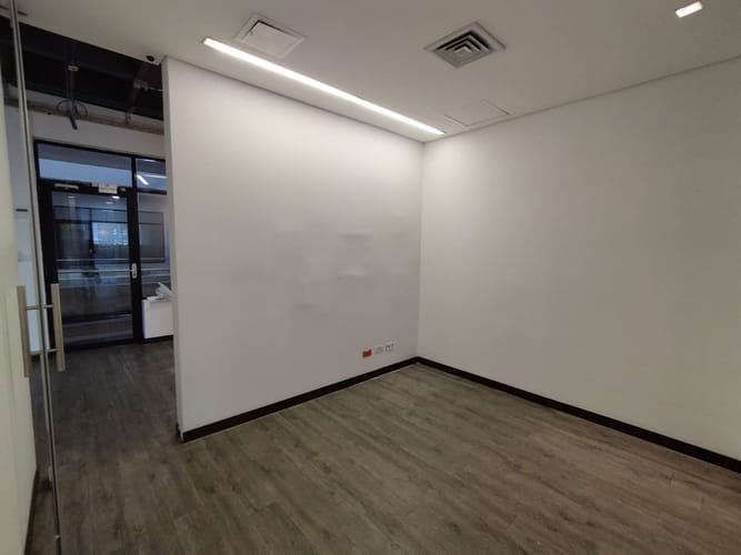 Local en arriendo en El Poblado, Medellín, 203 m² · foto 14 de 19