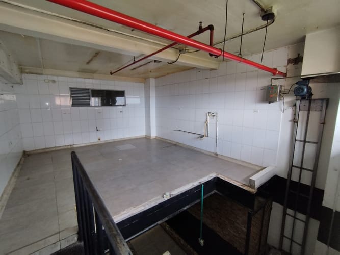 Local en arriendo en El Poblado, Medellín, 70 m² · foto 9 de 14