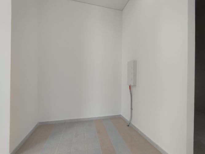 Local en arriendo en Laureles, Medellín, 10 m² · foto 4 de 10