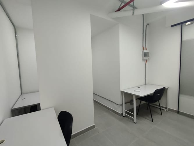 Local en arriendo en El Poblado, Medellín, 16 m² · foto 7 de 10