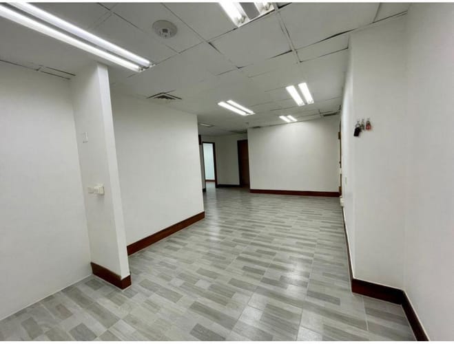 Oficina en arriendo en El Poblado, Medellín, 105 m² · foto 6 de 13