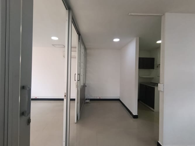 Oficina en arriendo en Laureles, Medellín, 52 m² · foto 7 de 13