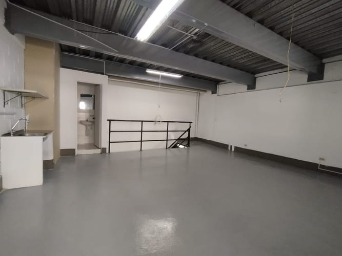Local en arriendo en Laureles, Medellín, 153 m² · foto 5 de 9