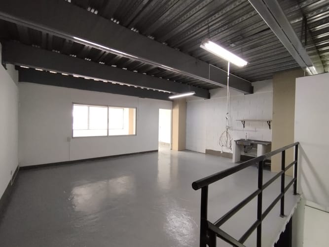 Local en arriendo en Laureles, Medellín, 153 m² · foto 6 de 9