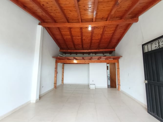 Local en arriendo en El Carmen De Viboral, El Carmen de Viboral, 36 m² · foto 5 de 11