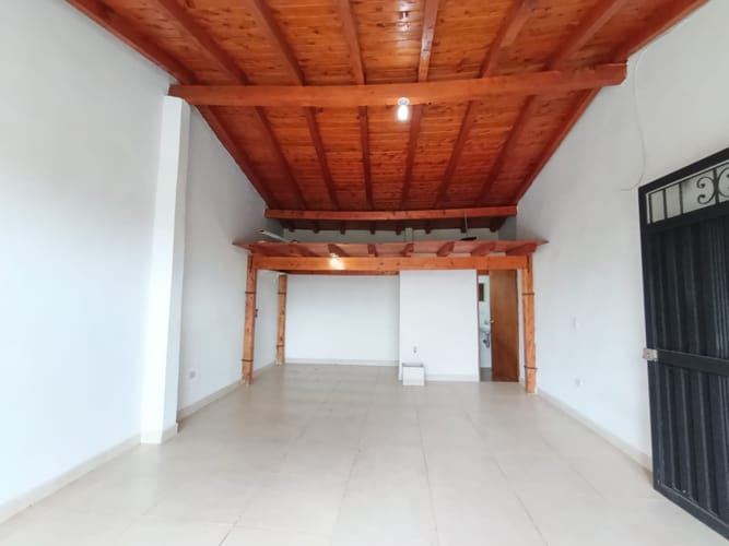 Local en arriendo en El Carmen De Viboral, El Carmen de Viboral, 36 m² · foto 8 de 11