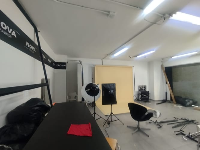 Local en arriendo en Barrio Triste, Medellín, 50 m² · foto 2 de 9