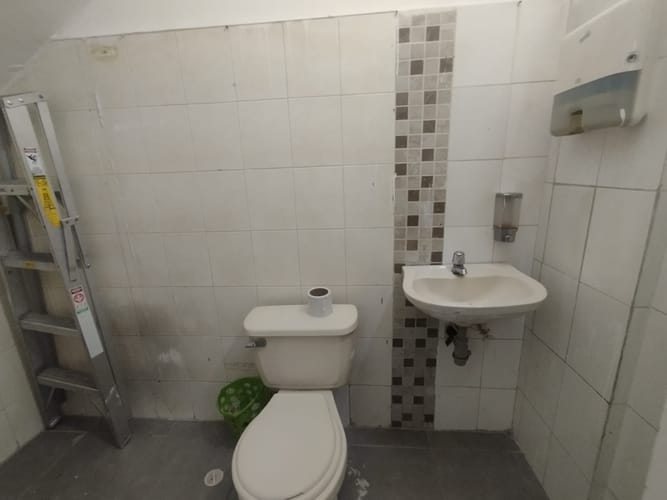 Local en arriendo en Barrio Triste, Medellín, 50 m² · foto 8 de 9