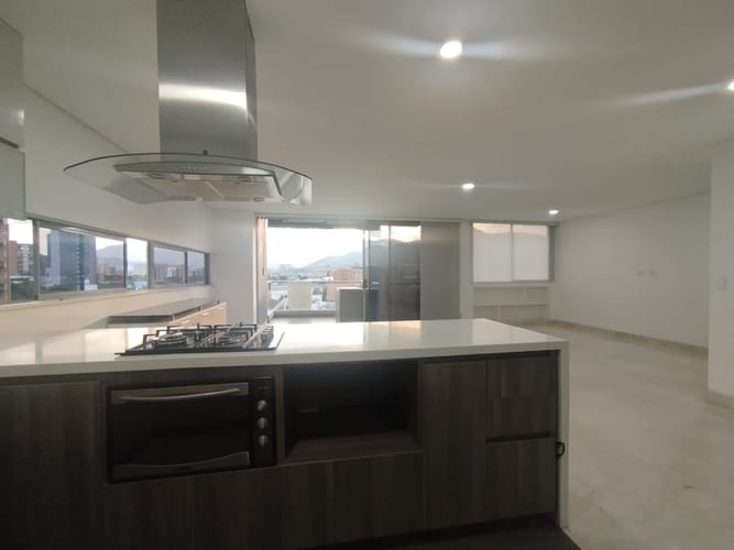 Apartamento de 1 alcoba en arriendo en El Poblado, Medellín, 105 m² · foto 13 de 13