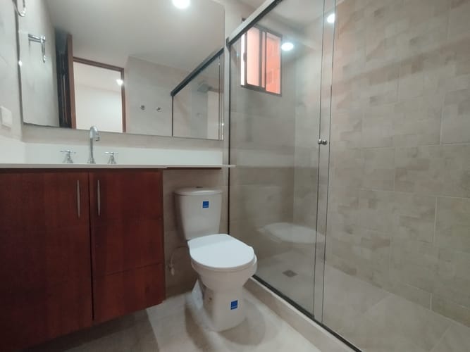 Apartamento de 3 alcobas en arriendo en El Poblado, Medellín, 115 m² · foto 12 de 20