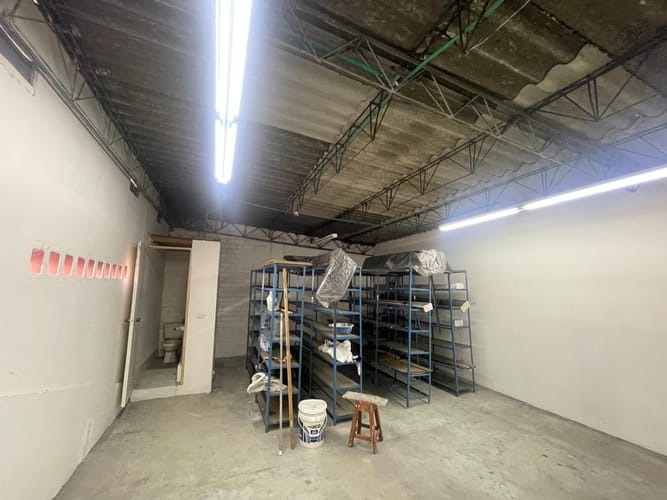Bodega en arriendo en Colon, Medellín, 125 m² · foto 6 de 11