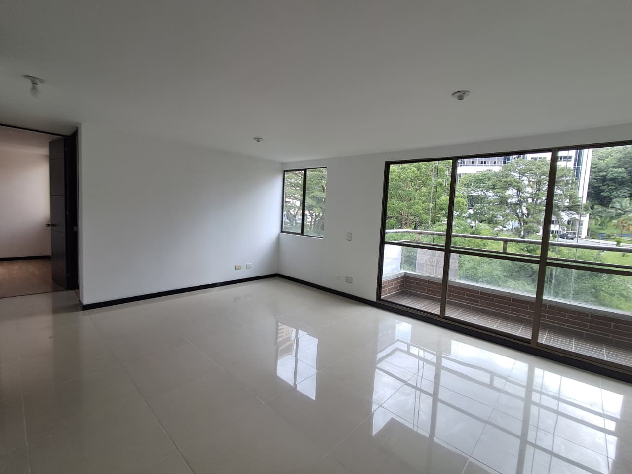 Apartamento en arriendo en El Poblado, Medellín · foto 4 de 20