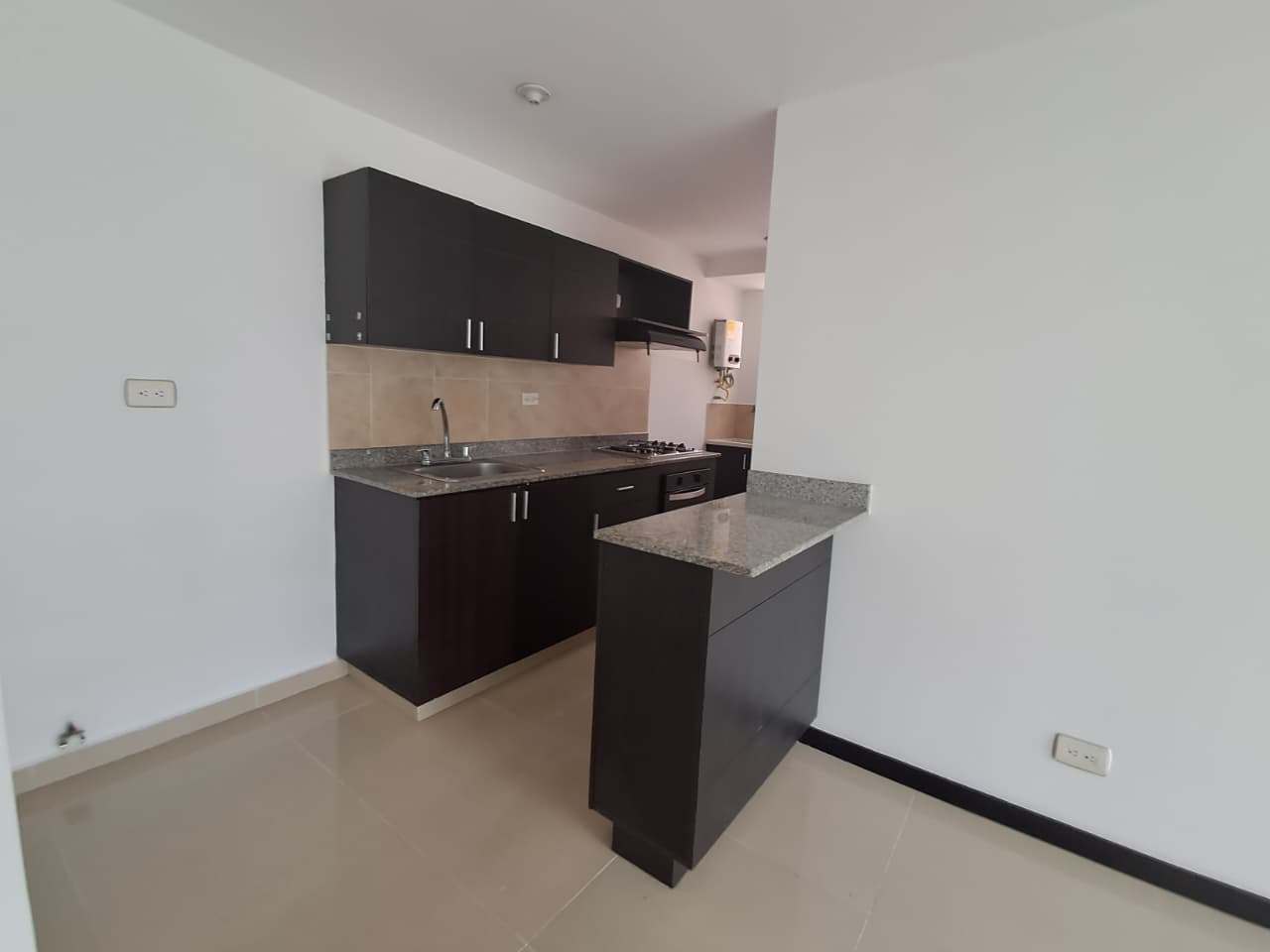 Apartamento en arriendo en El Poblado, Medellín · foto 14 de 20