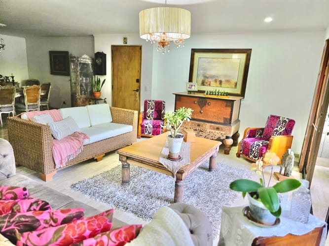 Apartamento de 4 alcobas en venta en San Lucas, Medellín, 226 m² · foto 2 de 15
