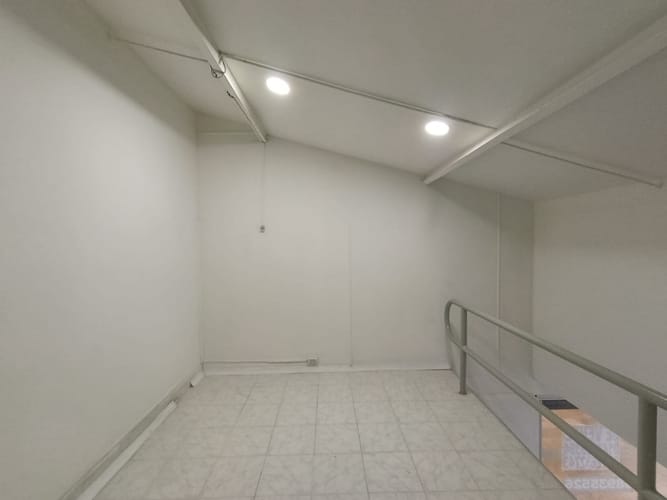 Local en arriendo en La Candelaria, Medellín, 31 m² · foto 6 de 11