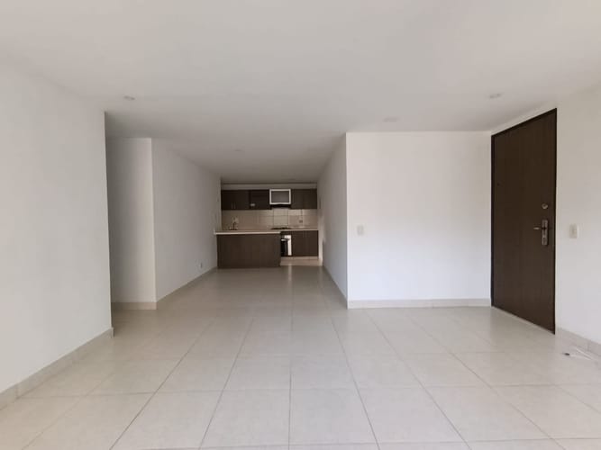 Apartamento de 3 alcobas en arriendo en Loma De La Doctora, Sabaneta, 90 m² · foto 9 de 20
