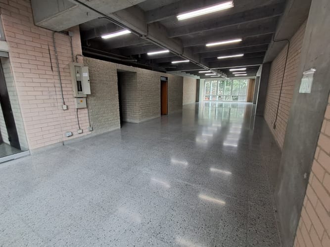 Local en arriendo en Guayabal, Medellín, 178 m² · foto 2 de 14
