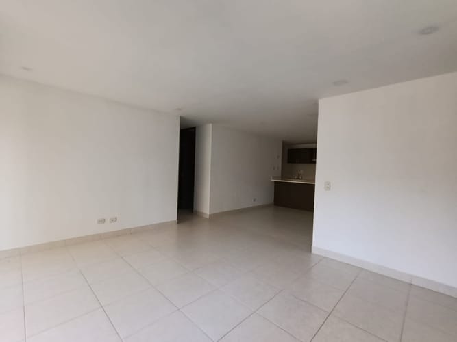 Apartamento de 3 alcobas en arriendo en Loma De La Doctora, Sabaneta, 90 m² · foto 12 de 20