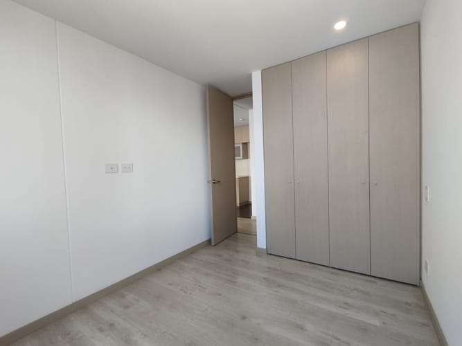 Apartamento de 2 alcobas en arriendo en El Poblado, Medellín, 80 m² · foto 10 de 15