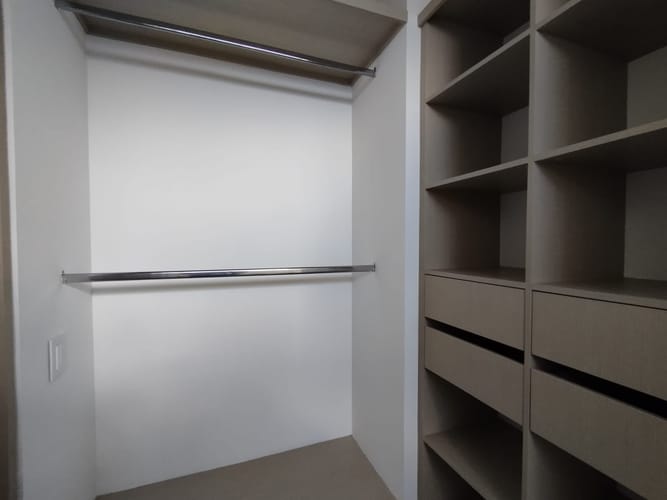 Apartamento de 2 alcobas en arriendo en El Poblado, Medellín, 80 m² · foto 14 de 15
