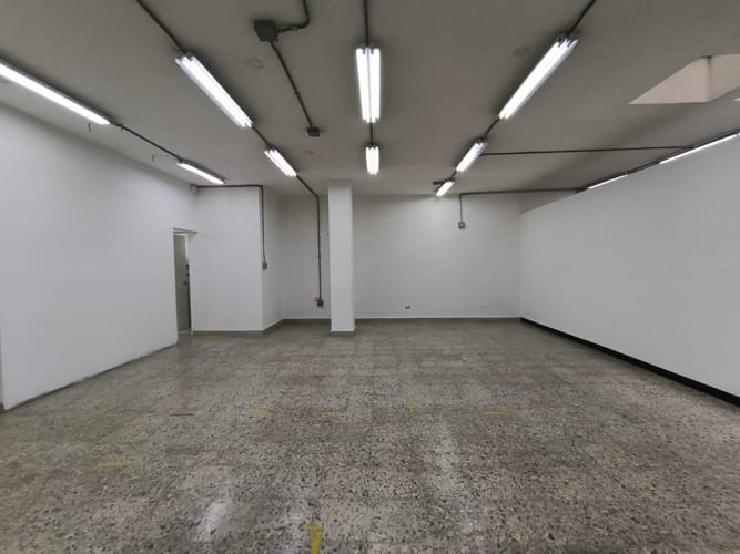 Local en arriendo en La Candelaria, Medellín, 203 m² · foto 6 de 14