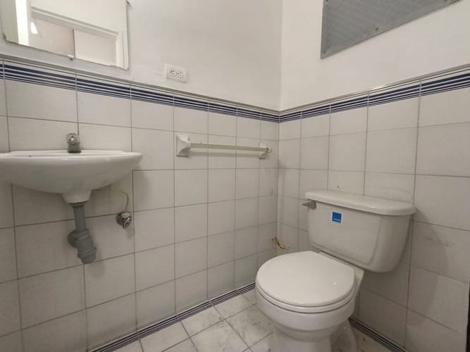 Local en arriendo en La Candelaria, Medellín, 203 m² · foto 14 de 14