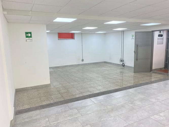 Local en arriendo en Belén, Medellín, 56 m² · foto 6 de 6