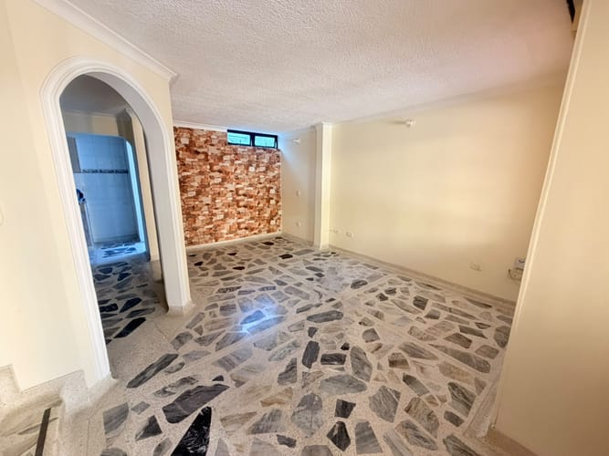 Casa de 3 alcobas en arriendo en Casco Antiguo - Floridablanca, Floridablanca, 103 m² · foto 2 de 18