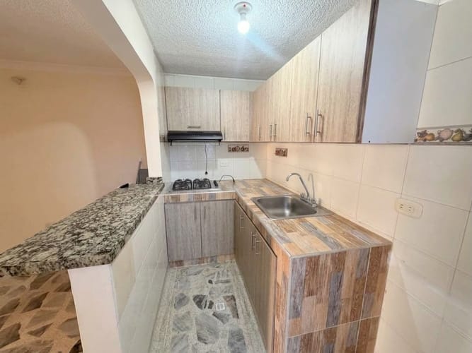 Casa de 3 alcobas en arriendo en Casco Antiguo - Floridablanca, Floridablanca, 103 m² · foto 5 de 18