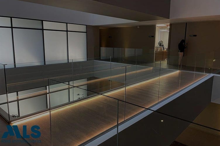 Oficina en arriendo en Vía Las Palmas, Envigado, 35 m² · foto 2 de 8