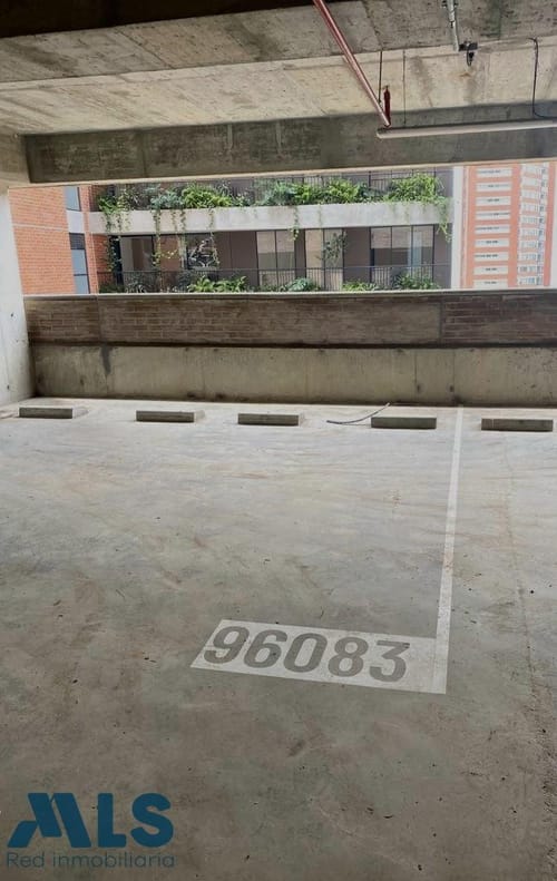 Oficina en arriendo en Vía Las Palmas, Envigado, 35 m² · foto 3 de 8