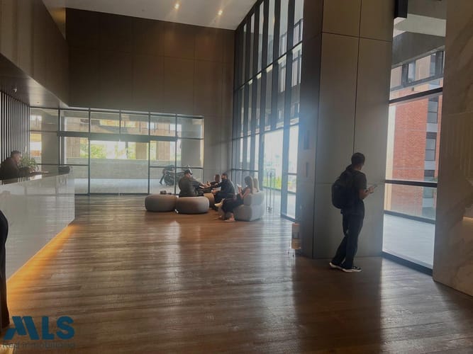 Oficina en arriendo en Vía Las Palmas, Envigado, 35 m² · foto 5 de 8