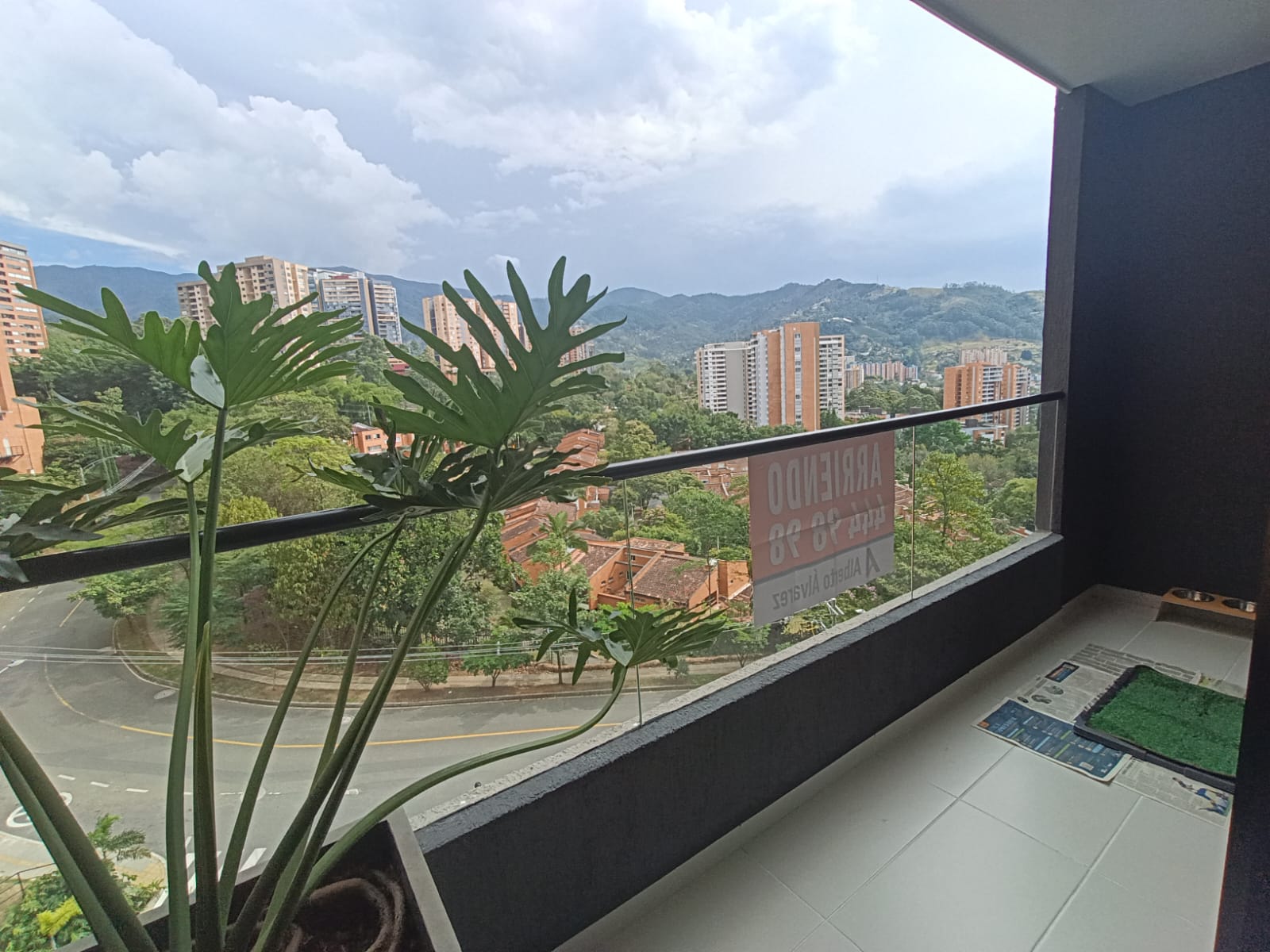Apartamento en Arriendo en Loma del Escobero, Envigado