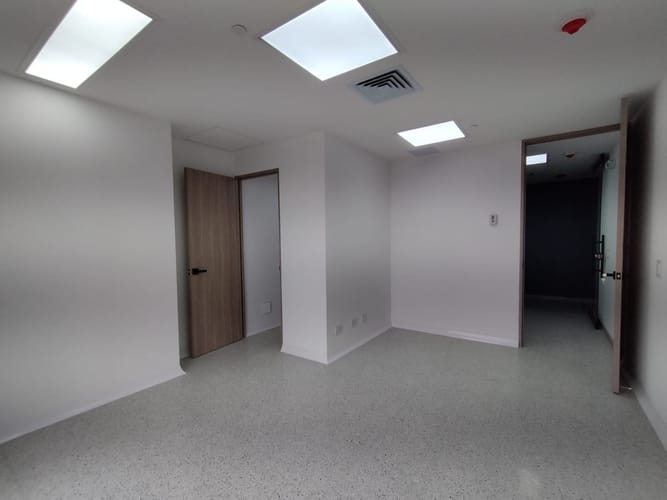 Consultorio en arriendo en San Diego, Medellín, 28 m² · foto 5 de 12